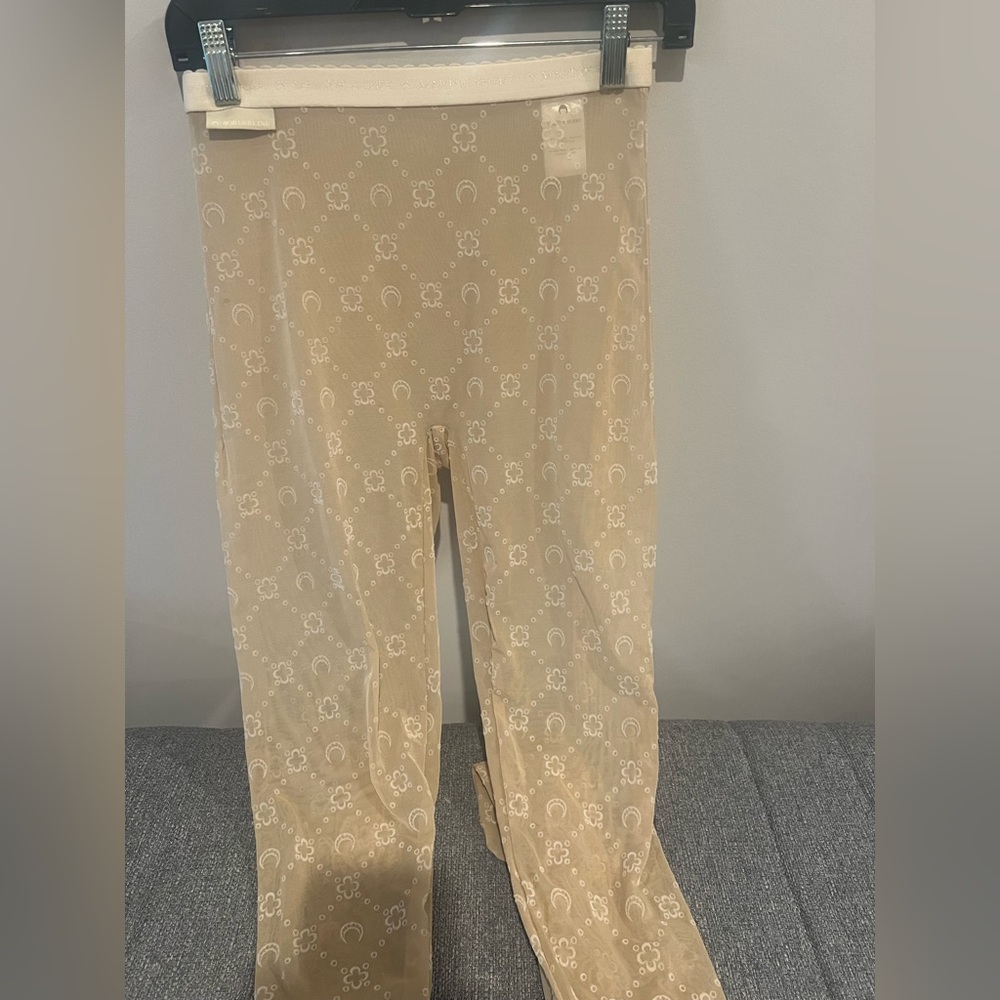 Women’s Marine Serre sheer Moon Leggings
Worn once EXCELLENT CONDITION